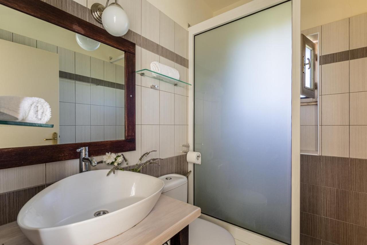 Tria Luxury Residences Stoúpa Zewnętrze zdjęcie